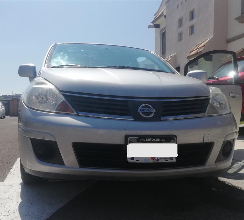 Nissan Tiida • 2009 • 141,000 km 2