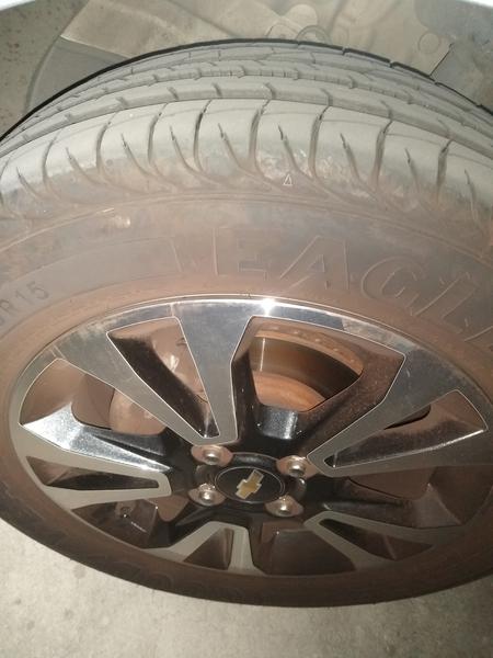 Chevrolet Onix • 2015 • 65,000 km 3