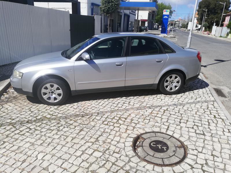 Audi A4 • 2001 • 370,000 km 3