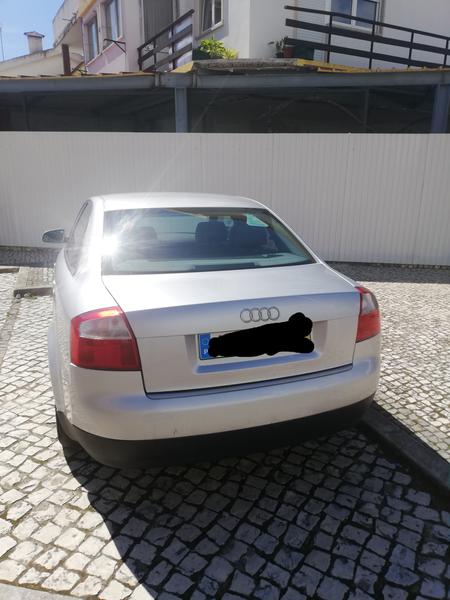 Audi A4 • 2001 • 370,000 km 2