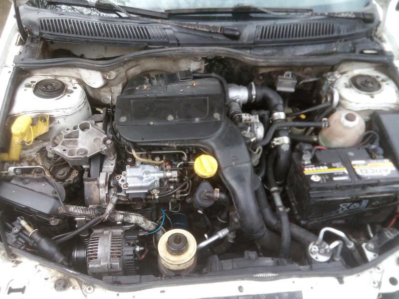 Renault Mégane • 2001 • 345,000 km 6