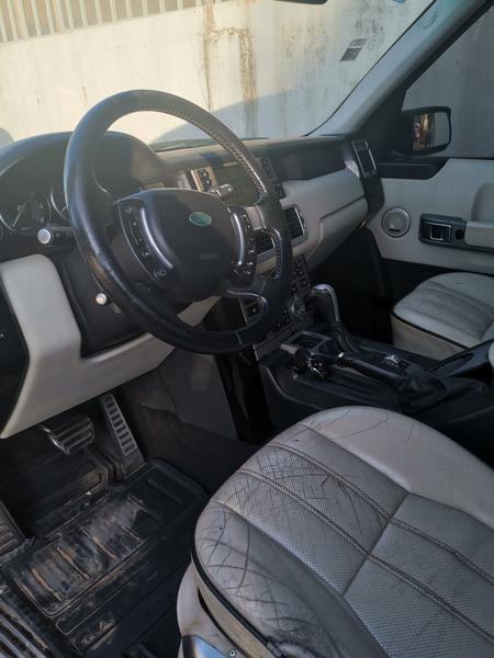 Land Rover Range Rover • 2006 • 196,000 km 2