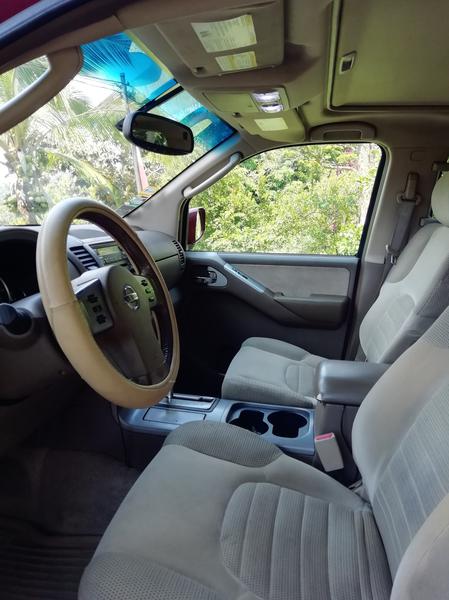 Nissan Pathfinder • 2005 • 290,000 km 2