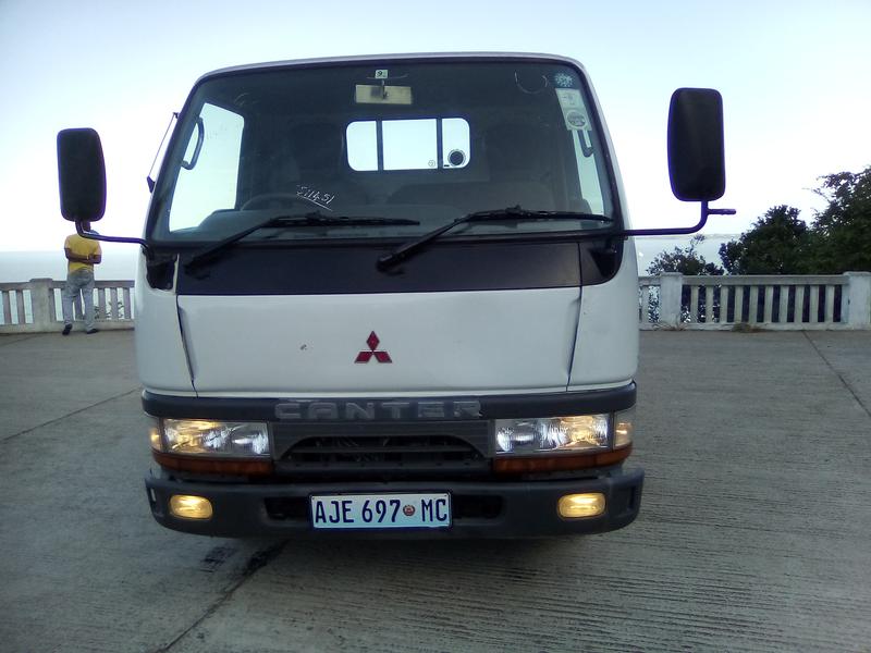 Mitsubishi Fuso canter • 2000 • 120 km 5