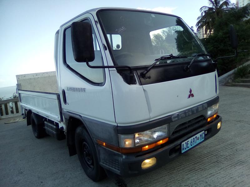 Mitsubishi Fuso canter • 2000 • 120 km 3