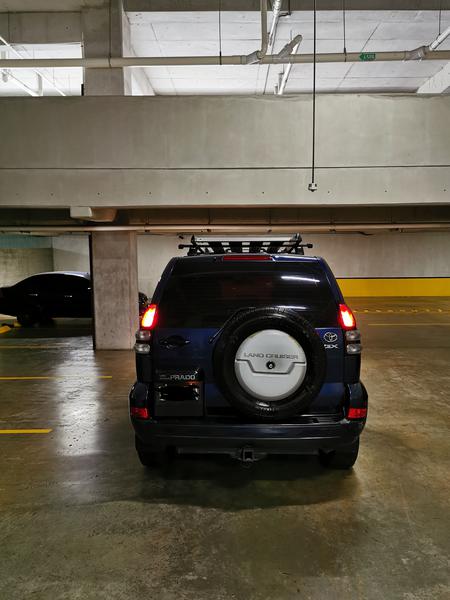 Toyota Land Cruiser • 2005 • 198,000 km 5