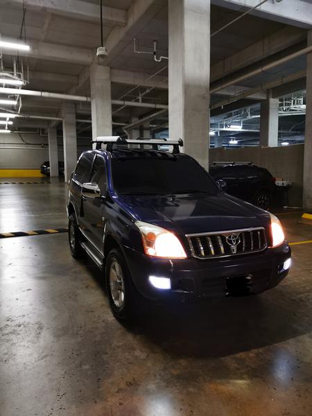 Toyota Land Cruiser • 2005 • 198,000 km 4