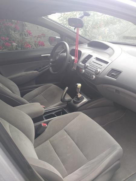 Honda Civic • 2006 • 90 km 2