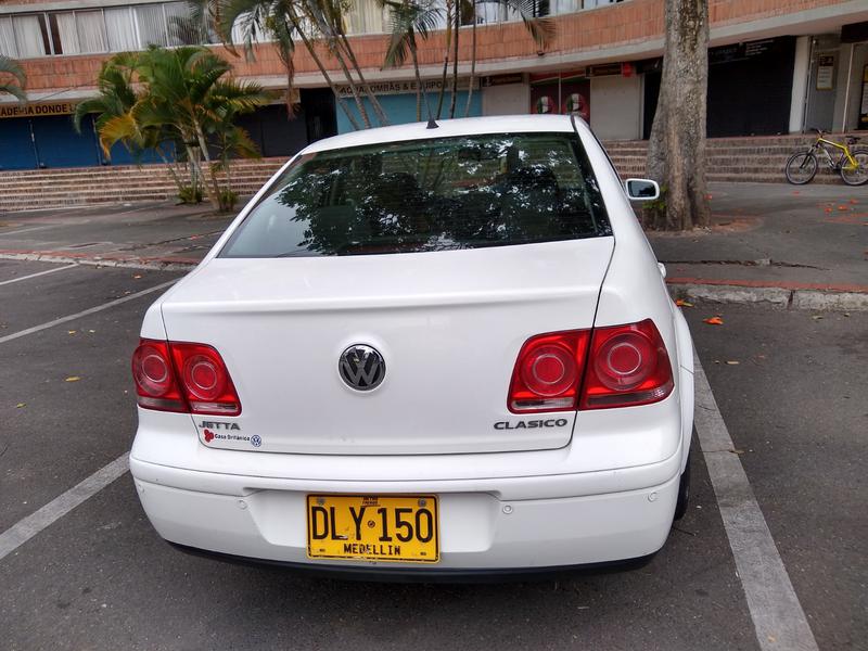 Volkswagen Jetta • 2012 • 107,234 km 9