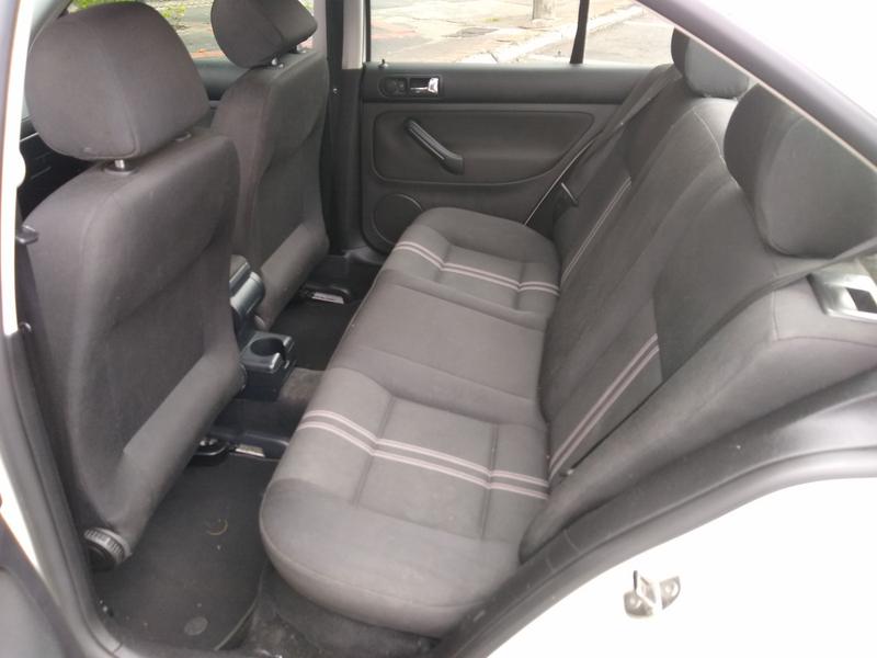 Volkswagen Jetta • 2012 • 107,234 km 4