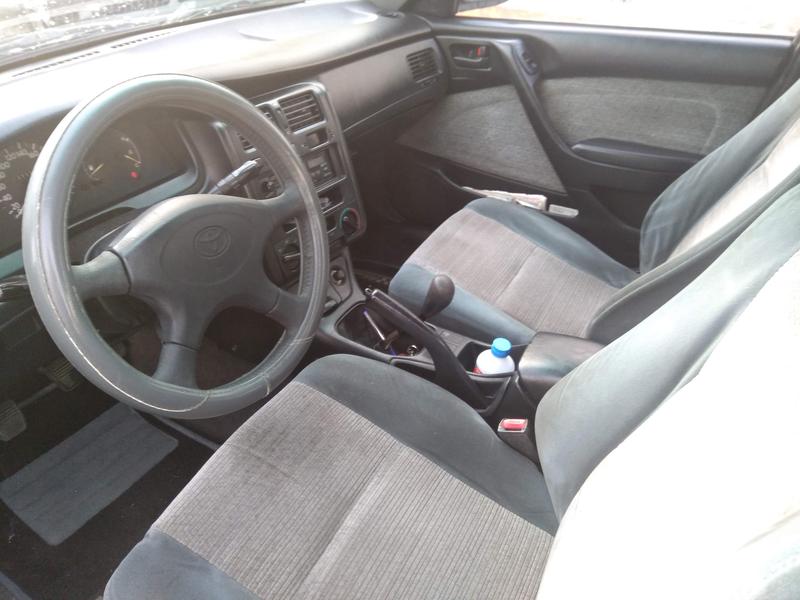 Toyota Carina • 1992 • 237,175 km 6