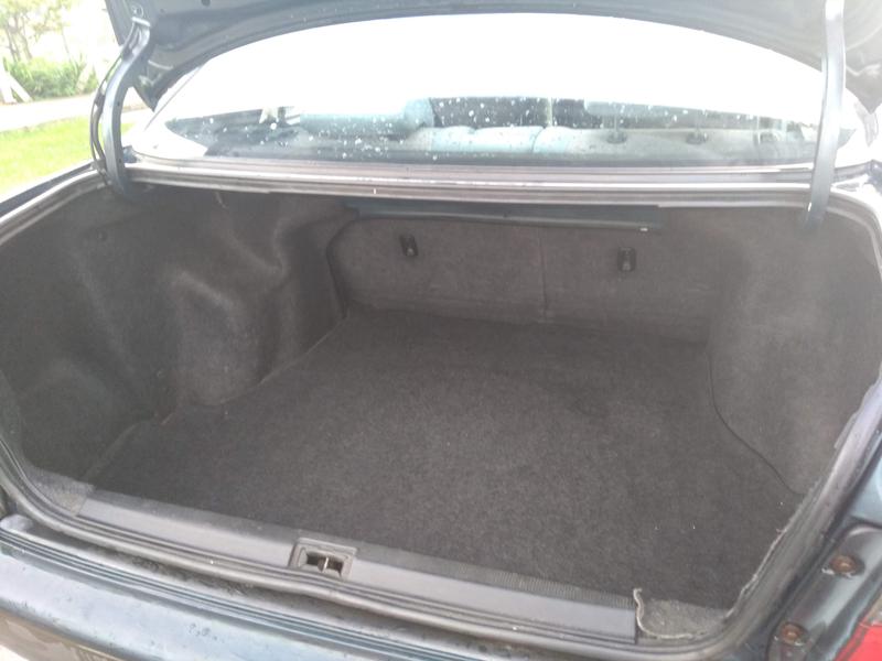 Toyota Carina • 1992 • 237,175 km 2