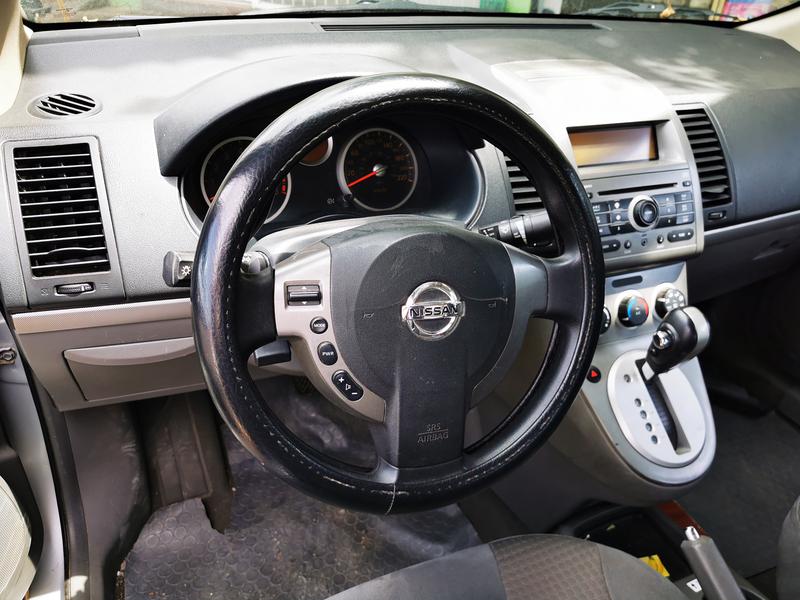 Nissan Sentra 2.0 • 2008 • 118,000 km 8