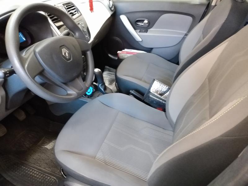 Renault Logan • 2015 • 87,000 km 1