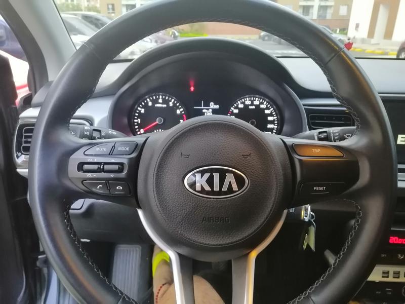 Kia Rio • 2020 • 9,800 km 2