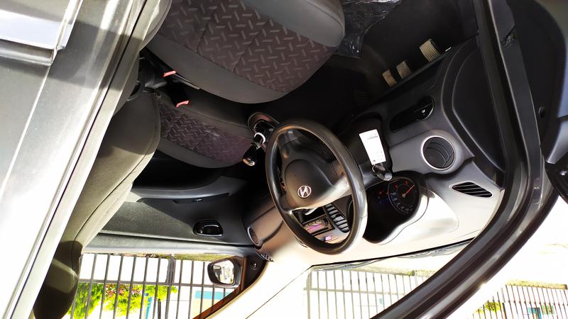 Hyundai i10 • 2013 • 84,000 km 10