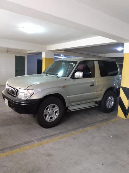 Toyota Land Cruiser • 2007 • 276,000 km 2