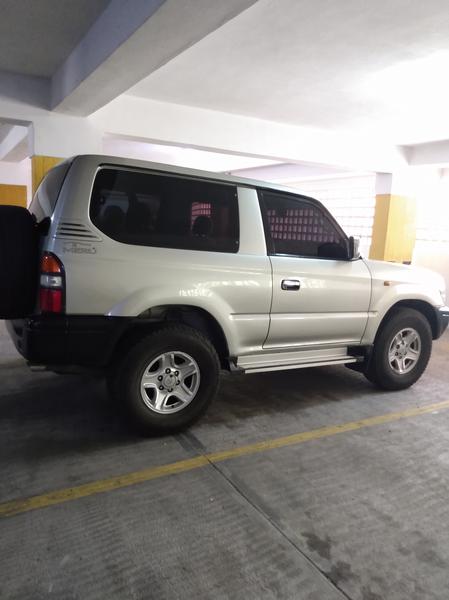 Toyota Land Cruiser • 2007 • 276,000 km 12