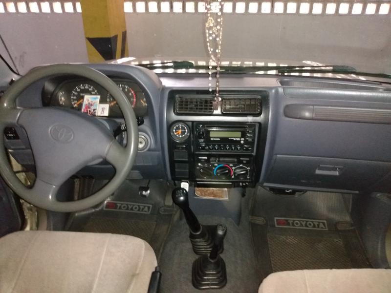 Toyota Land Cruiser • 2007 • 276,000 km 5