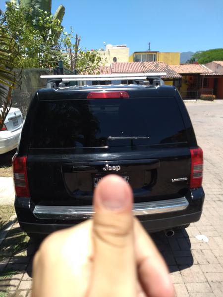 Jeep  • 2014 • 160,000 km 9