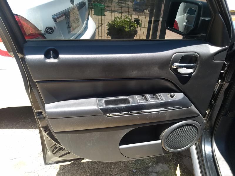 Jeep  • 2014 • 160,000 km 6