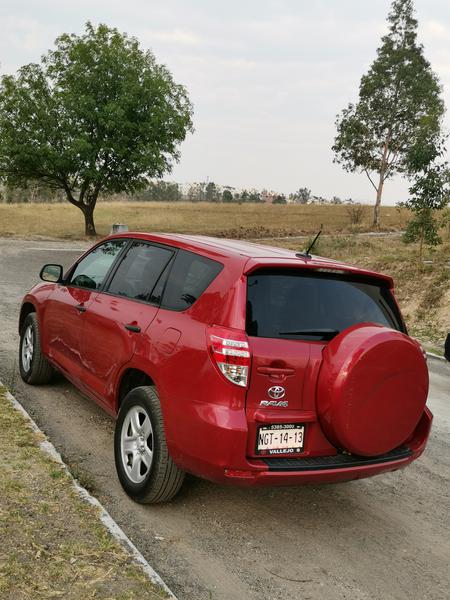 Toyota RAV4 • 2012 • 127,450 km 1