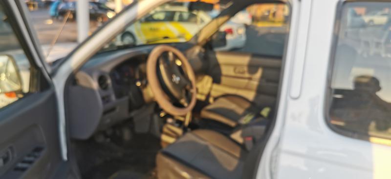 Nissan Np300 frontier • 2014 • 91,100 km 3
