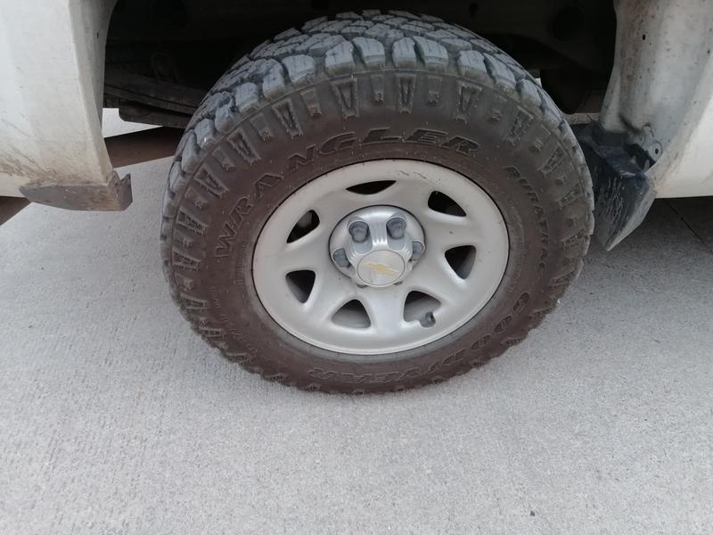 Chevrolet 1500 • 2016 • 97,000 km 1