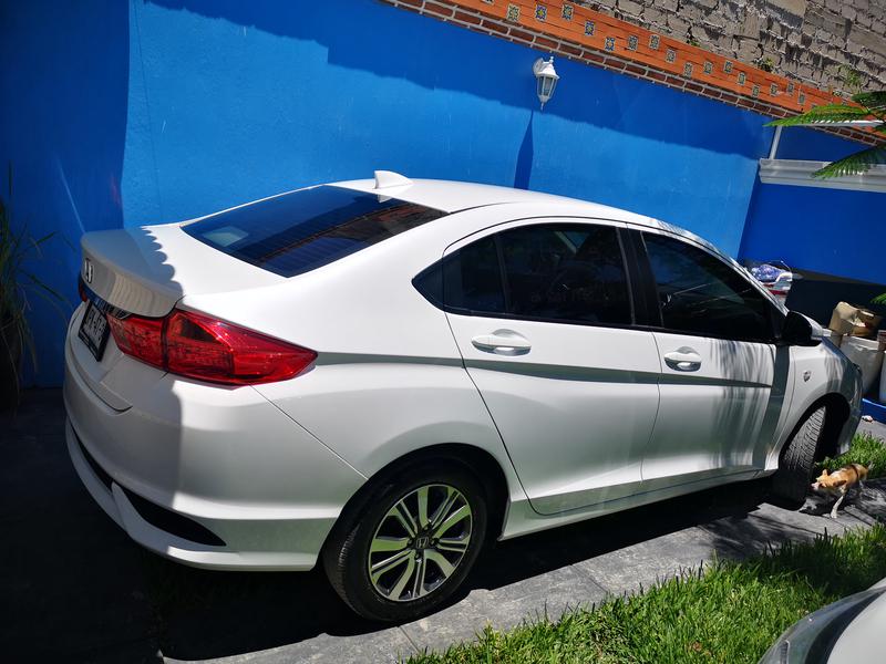 Honda City • 2018 • 62,000 km 4