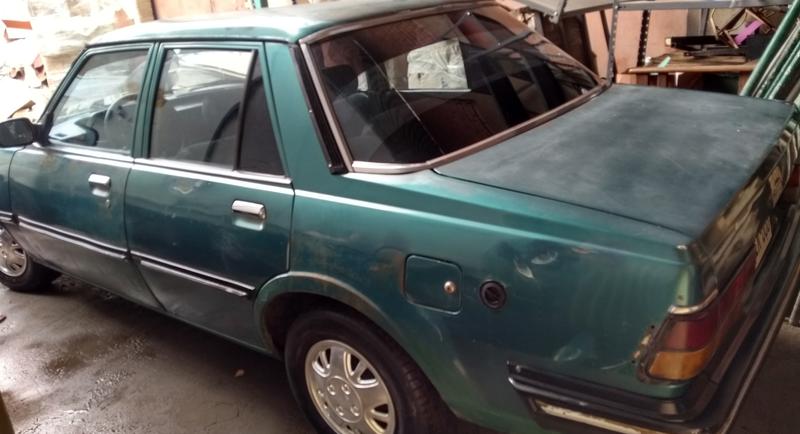 Mazda 626 • 1981 • 200,000 km 4