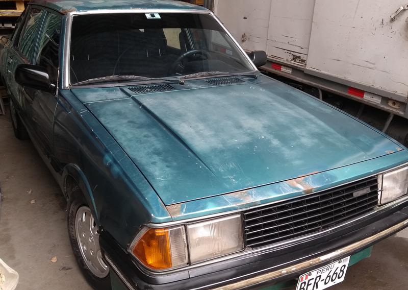 Mazda 626 • 1981 • 200,000 km 1