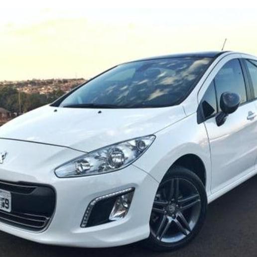 Peugeot 308 • 2015 • 105,000 km 1