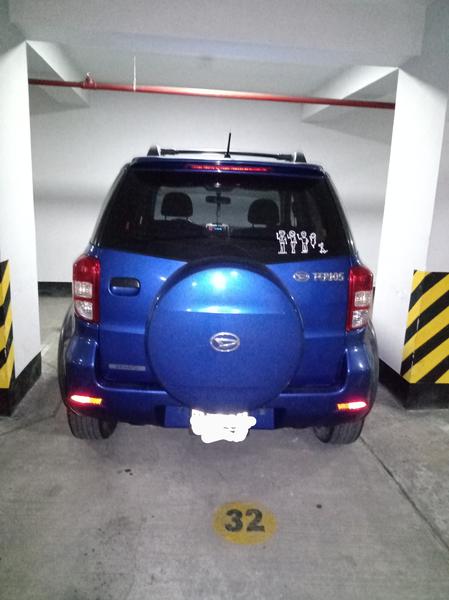 Daihatsu  • 2008 • 130,000 km 3