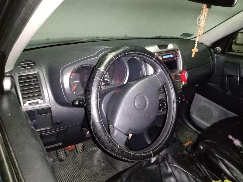 Daihatsu  • 2008 • 130,000 km 7