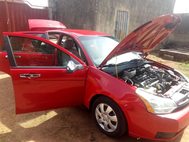 Ford Focus • 2008 • 200,000 km 2