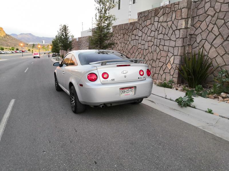 Chevrolet Cobalt • 2007 • 200,000 km 3