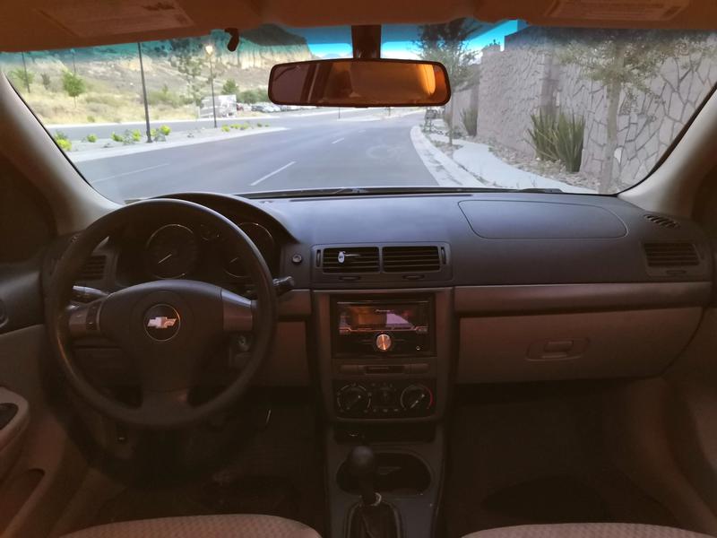 Chevrolet Cobalt • 2007 • 200,000 km 2