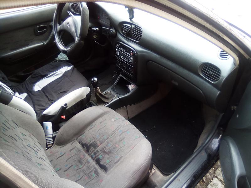 Hyundai Accent • 1998 • 284,780 km 7
