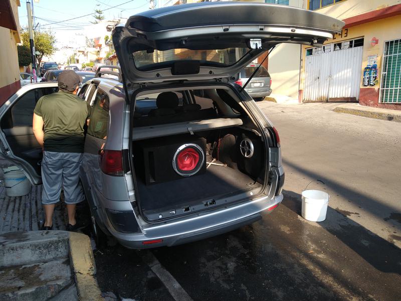 Fiat Palio Weekend • 2010 • 96,000 km 5