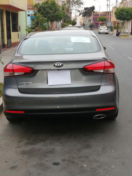 Kia Cerato • 2017 • 65,000 km 3
