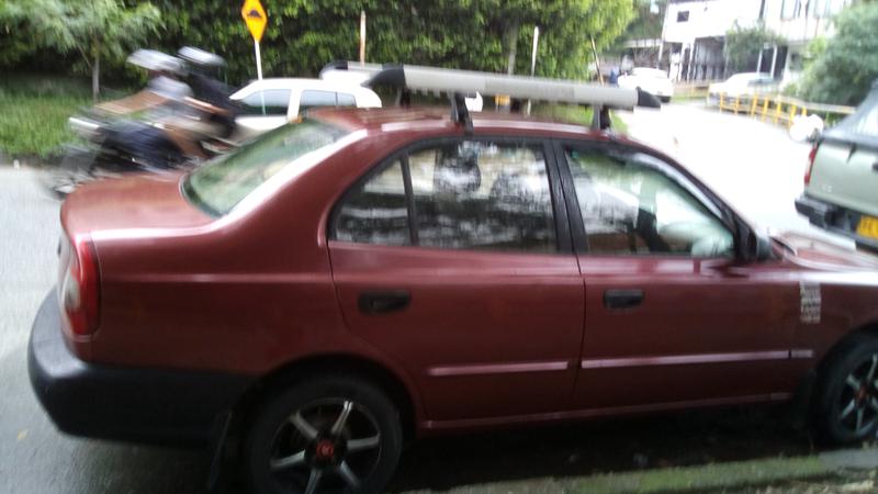 Hyundai Accent • 2000 • 260,205 km 1