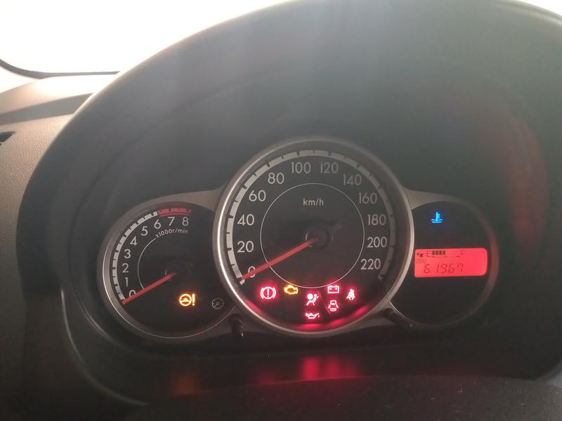 Mazda 2 • 2014 • 62,000 km 1