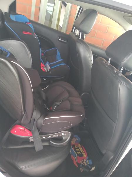 Mazda 2 • 2014 • 62,000 km 3