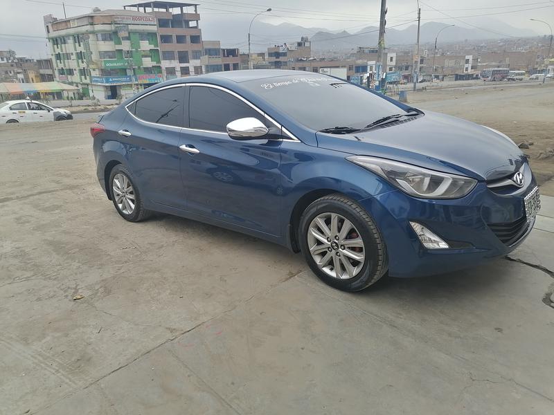 Hyundai Elantra • 2015 • 38,000 km 9