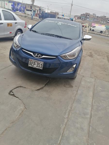 Hyundai Elantra • 2015 • 38,000 km 2