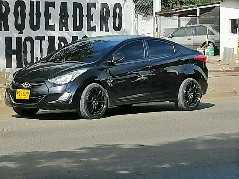 Hyundai  • 2012 • 97,800 km 2