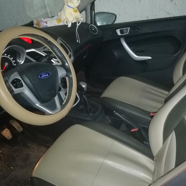 Ford Fiesta • 2012 • 138,278 km 4