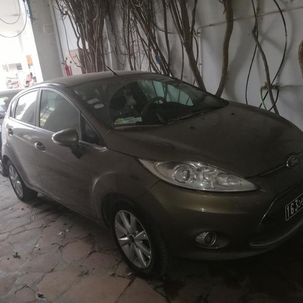 Ford Fiesta • 2012 • 138,278 km 3