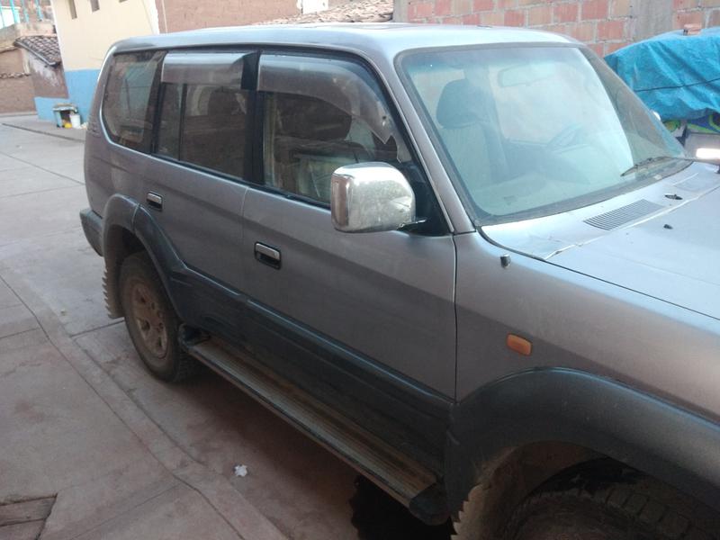 Toyota Land Cruiser • 1997 • 210,000 km 4