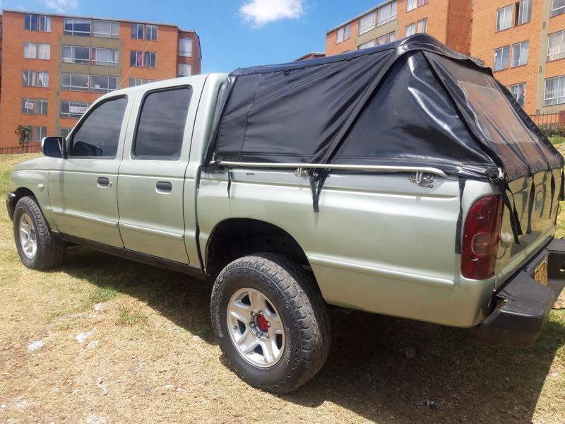 Mazda BT • 2007 • 18 km 10